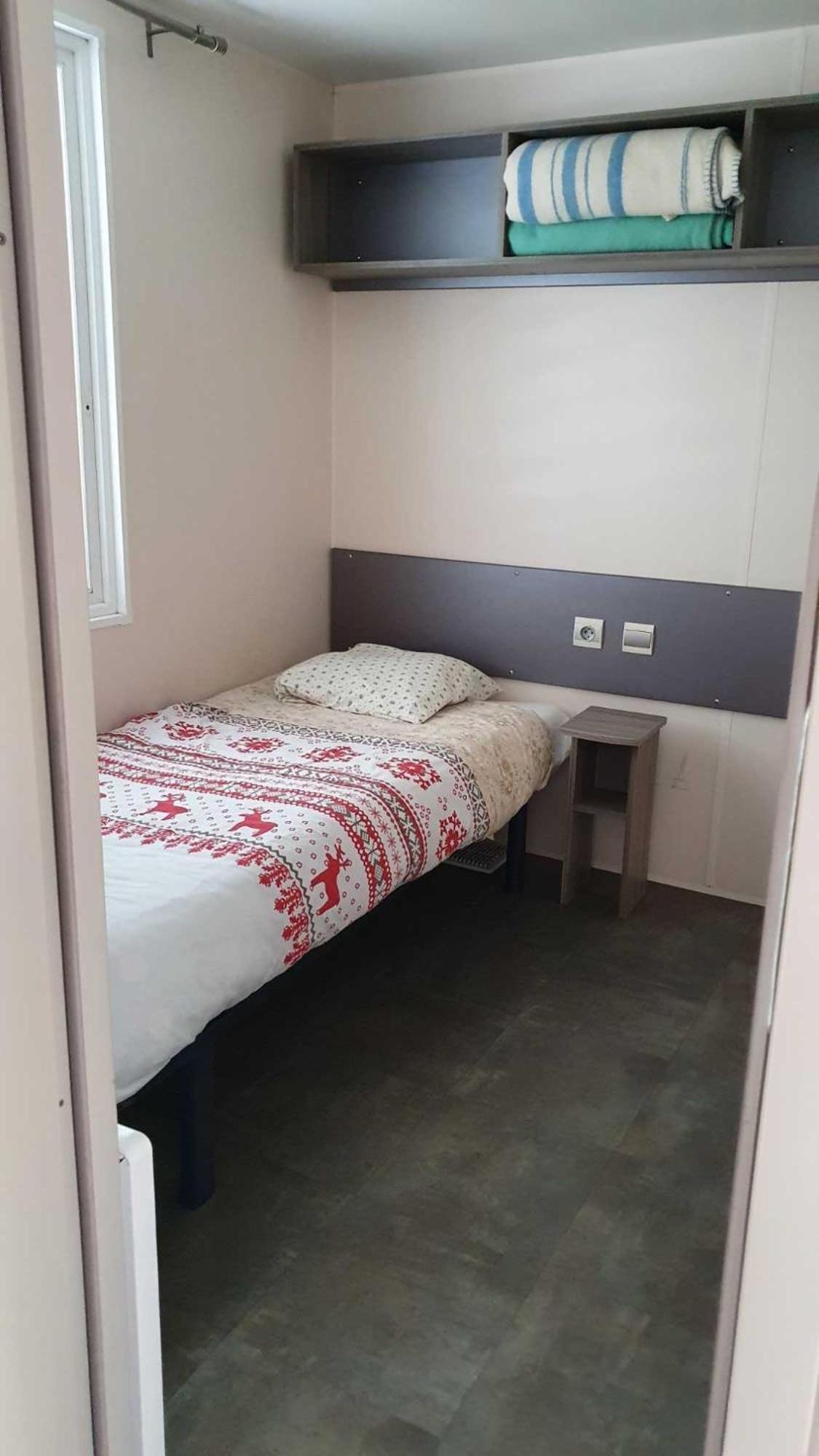 Camping L'Enclave Mobil-Home Estavar Exterior foto