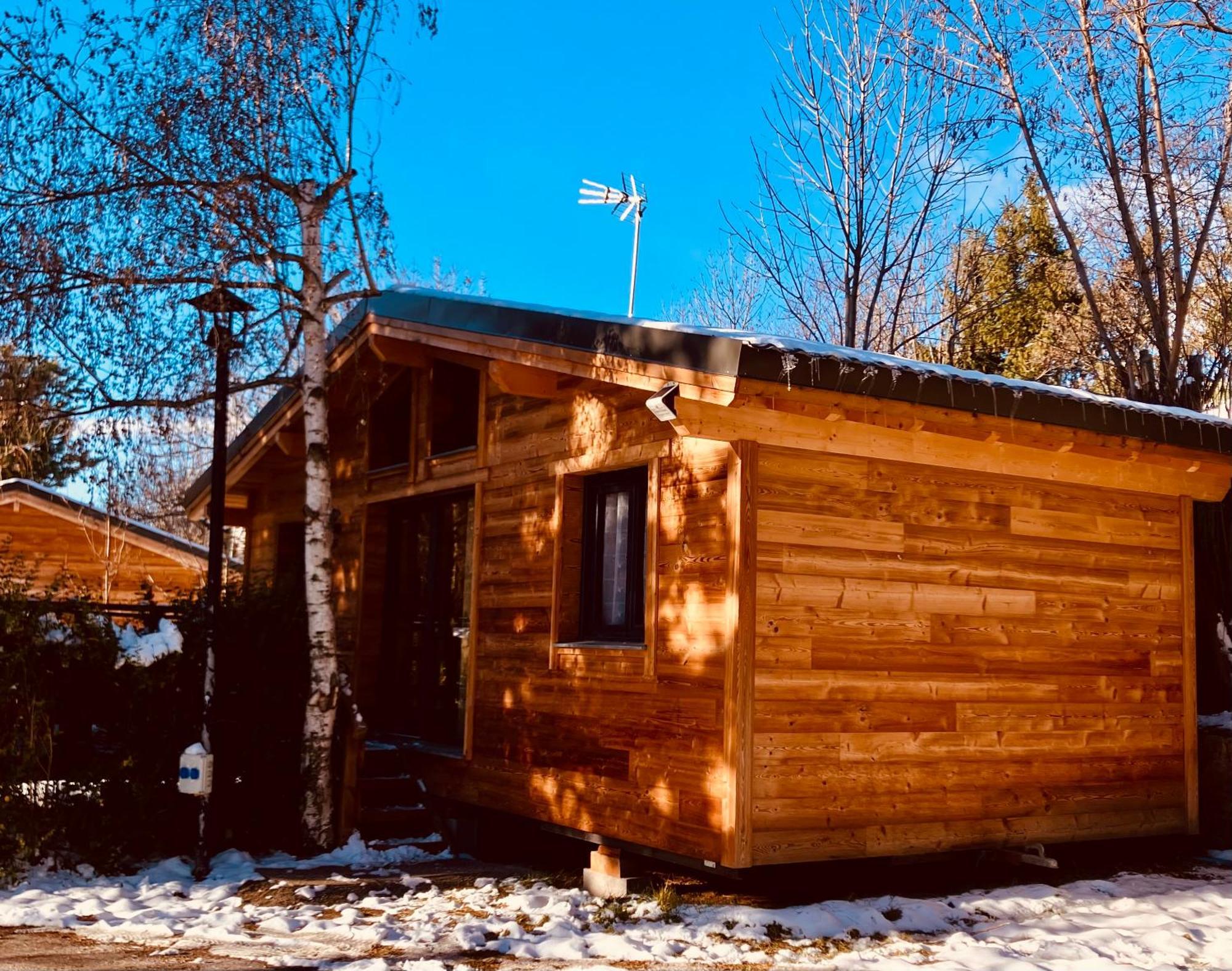 Camping L'Enclave Mobil-Home Estavar Exterior foto